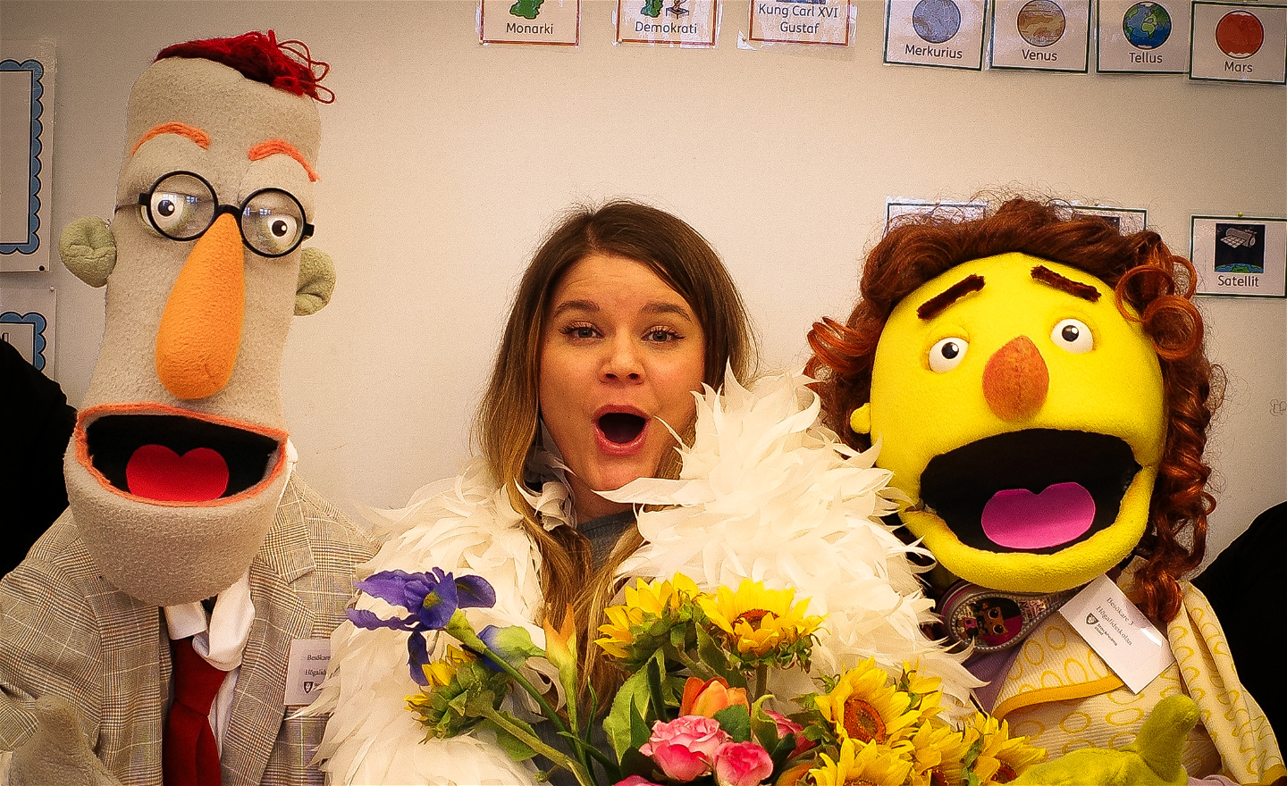 Vikarien. En klassrumsföreställning om opera. Ett samarbete mellan Dockteatern Tittut och Folkoperan.