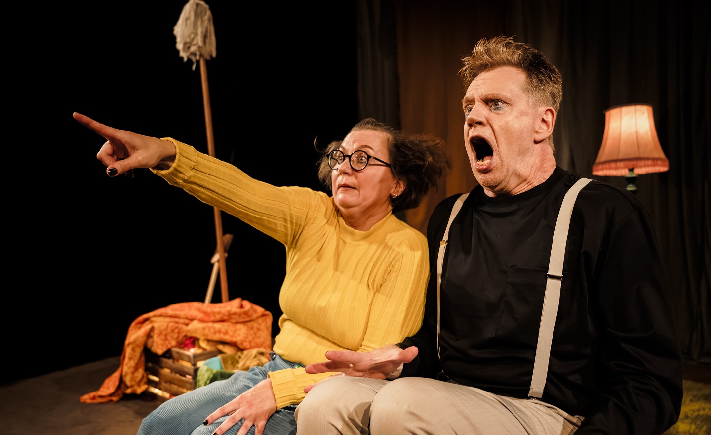 Kurt och Kio ser något tokigt och är väldig förvånade